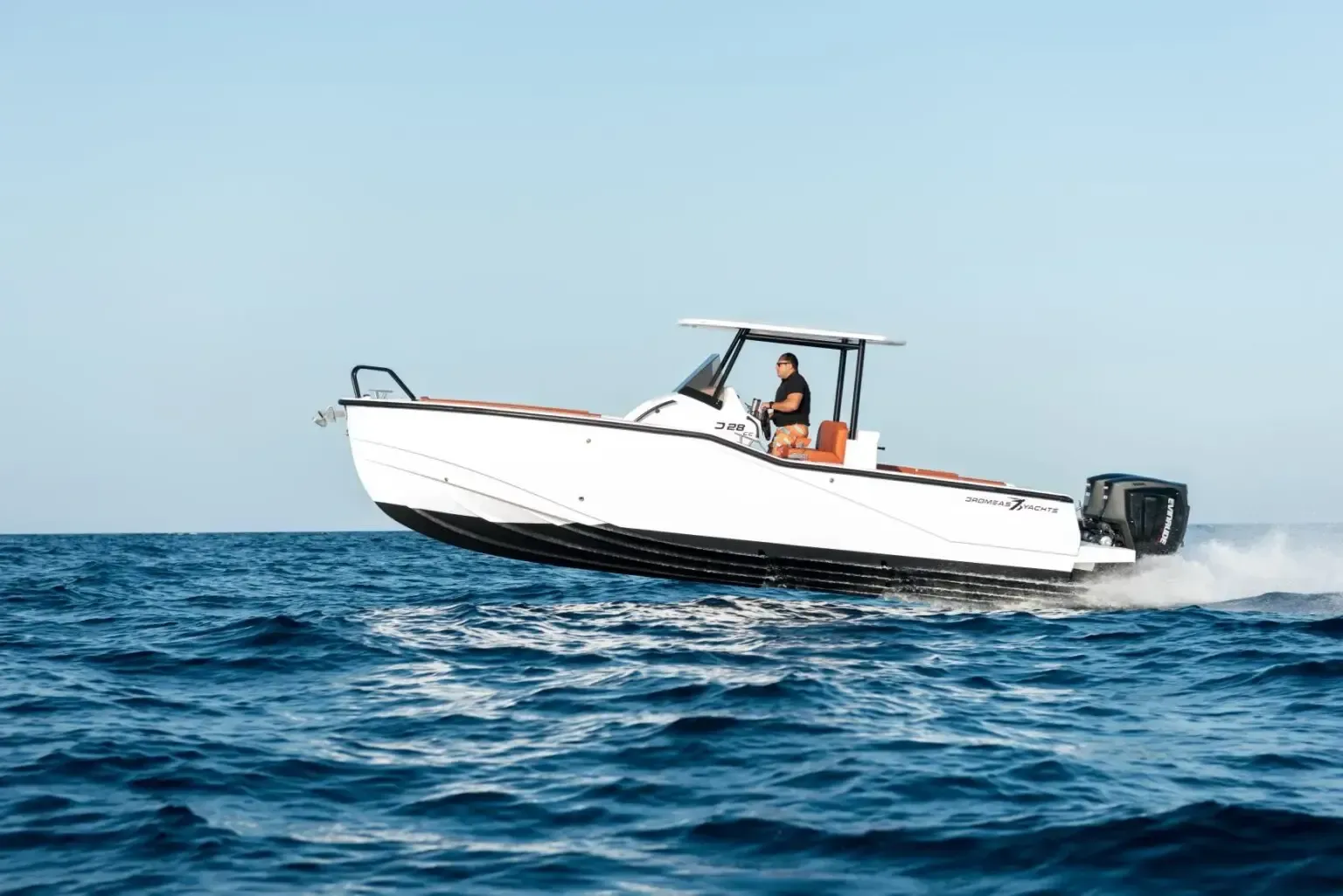 Gallery exterior view 4